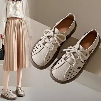 Модные ретро-сандалии женские на мягкой подошве 2024 года, летние новые туфли на шнуровке с плоским дном и полыми отверстиями, удобные туфли для мам 35