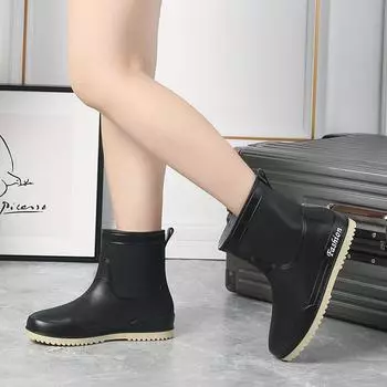 Модные резиновые сапоги, женские ботильоны, водонепроницаемые резиновые туфли для дождливого дня 2024 года, новые женские короткие сапоги без застежек, сплошные теплые модные 36 белый