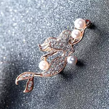 Модные роскошные элегантные броши с русалкой с большим жемчугом цвета: золотистый, серебряный цвет, стразы, брошь из сплава с животными, женские вечерние булавки, подарок на день рождения золотой
