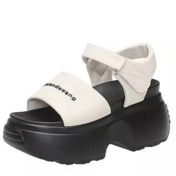 Модные сандалии для женщин 2024 Лето Новые 8 см Увеличенные толстые подошвы танкетки Спортивные и досуговые сандалии 34 белый