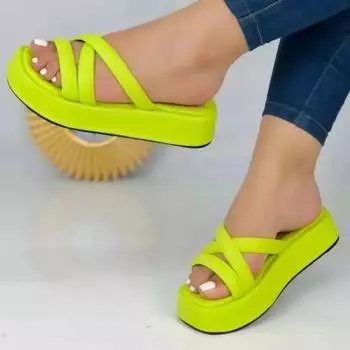 Модные сандалии на плоской подошве, большие размеры 43, сандалии на платформе, повседневная женская обувь, удобная летняя женская новая толстая подошва 38 коричневый