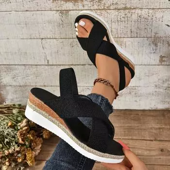 Модные сандалии Женские тапочки Женские туфли на танкетке Высокие каблуки Повседневные сандалии Простые модные женские сандалии 36 чёрный