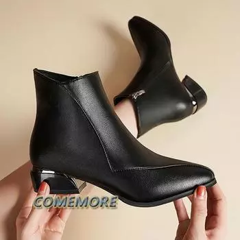 Модные сапоги в британском стиле для женщин, осень-зима 2024, новые короткие сапоги на толстом каблуке, элегантные свадебные туфли с заостренной боковой молнией 35 бежевый