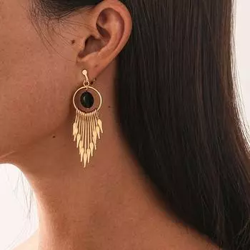 Модные серьги-гвоздики для женских украшений золотой