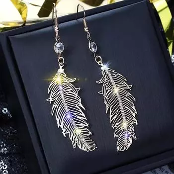 Модные серьги-подвески для женщин золотой