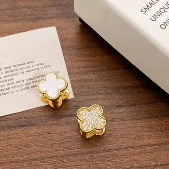 Модные серьги-подвески для женщин золотой