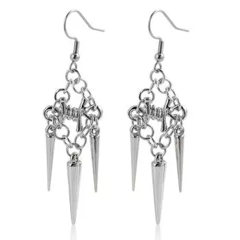 Модные серьги-подвески с кисточками и заклепками для модных женщин, женская мода, прочный сплав, висячие аксессуары для ушей C