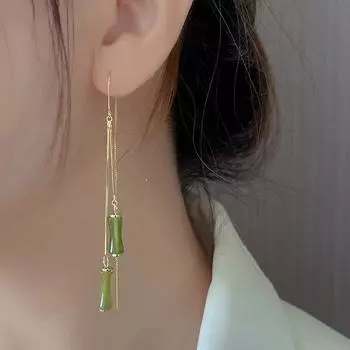 Модные серьги вибрато с такими же длинными зелеными бамбуковыми серьгами для женщин, ниша с кисточками, дизайн, чувство темперамента, вечерние ювелирные изделия, подарок