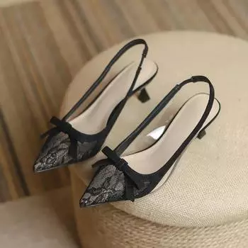 Модные сексуальные кружевные туфли на шпильках с острым носком для женщин, летние новые модные босоножки с бантом сзади и пустым носком для женщин Zapatos De Mujer 34 чёрный