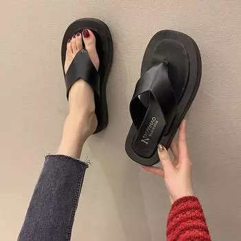 Модные шлепанцы Летняя обувь Женские повседневные тапочки на плоской платформе Уличные пляжные сандалии Толстая подошва Нескользящие домашние тапочки 2024 35 белый
