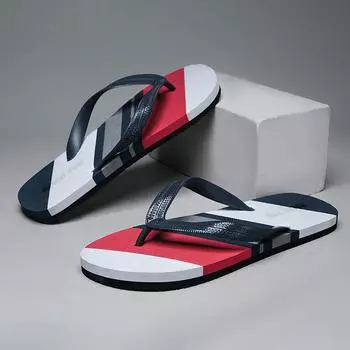 Модные шлепанцы в тон, мужская летняя трендовая одежда, классные пляжные тапочки, мужские утягивающие тапочки 39 черный серый