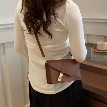 Модные сумки через плечо с клапаном для женщин, маленькая квадратная сумка из искусственной кожи, клатчи, повседневная сумка через плечо, маленькие сумки 19x7.5x13cm красный