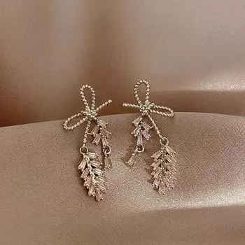 Модные трендовые серьги с бантом Персональные серьги Легкая роскошь серебряный