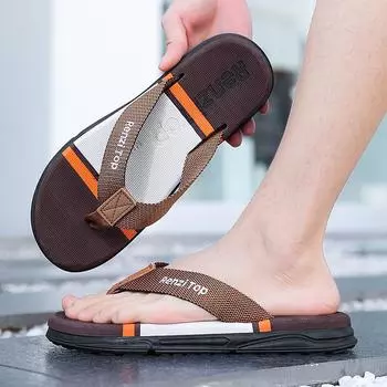 Модные трендовые шлепанцы мужские летние нескользящие тапочки с носками популярные износостойкие повседневные пляжные швабры 39 коричневый