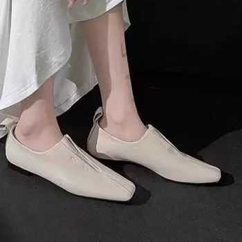 Модные туфли из натуральной кожи на низком каблуке для женщин, модные элегантные туфли с острым носком, роскошные мокасины 2024 года, весенние туфли на толстом каблуке 35 чёрный