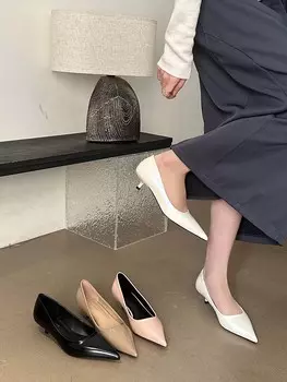 Модные туфли-лодочки с острым носком для женщин, новинка 2024 года, белые, бежевые, розовые, черные, неглубокие, без застежек, на тонком среднем каблуке, рабочие туфли для женщин, размер 35-39 5.5 чёрный
