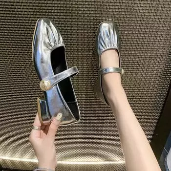 Модные туфли на плоской подошве для женщин 2024 года, туфли с квадратным носком, низкие, с покрытием из ткани PU, туфли Мэри Джейн в римском стиле с резиновыми копытами, плиссированные туфли с покрытием из носка 35 бежевый