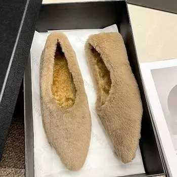 Модные туфли на плоской подошве с острым носком на меху для женщин зимой, теплые плюшевые мокасины для женщин, простые меховые туфли на высоком каблуке для торжественных случаев 35 бежевый