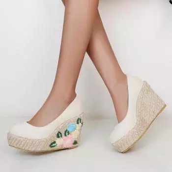 Модные туфли на танкетке с высоким каблуком для женщин, туфли-лодочки на платформе с вышивкой и круглым носком, женские туфли на каблуке, вязаные свадебные туфли для вечеринок, большой размер 45 35 бежевый