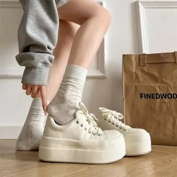 Модные туфли-туфли на платформе в стиле ретро для женщин, белые, новинка осени 2025 года, универсальные, легкие, повседневные, спортивные туфли 35 чёрный