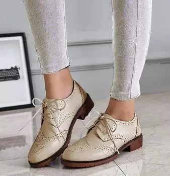 Модные туфли в британском стиле для женщин 2024 года, туфли-оксфорды из грубой кожи в студенческом стиле с резными каблуками и студенческими ремешками 35 бежевый