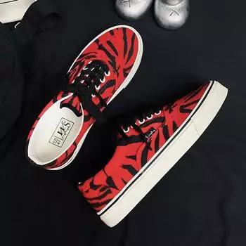 Модные туфли Zapatillas с индивидуальным принтом для пар, модная уличная обувь для мужчин, спортивная обувь для женщин, парусиновая обувь, модная обувь для скейтбординга, мужская обувь 35 красный