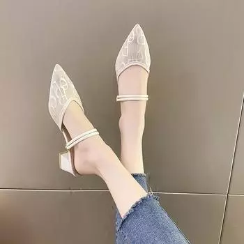 Модные удобные женские туфли с острым носком и квадратным каблуком. Неглубокие дышащие нескользящие износостойкие повседневные тапочки. 35