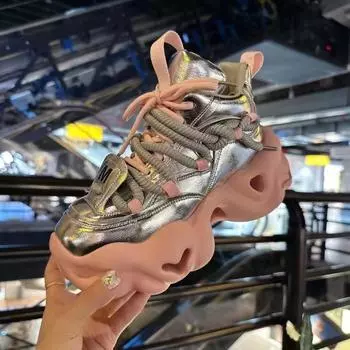 модные уличные кроссовки смешанного цвета для женщин, новые модные женские кроссовки с толстой подошвой и круглым носком на шнуровке 35 чёрный