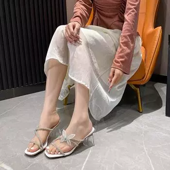 Модные универсальные босоножки с бабочкой на каблуке и одним словом, украшенные стразами, большого размера, лето 2025 года, сексуальные туфли на высоком каблуке с открытым носком 34 белый