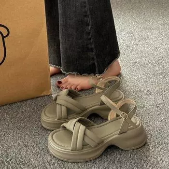 Модные вечерние босоножки на римских каблуках 35 зелёный