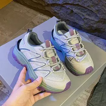 Модные весенние и осенние новые женские повседневные кроссовки Joker-Enhanced из сетчатой ткани с дышащими нескользящими удобными кроссовками для бега 35 чёрный