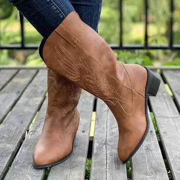 Модные вышитые белые новые осенние нескользящие сапоги на высоком каблуке 2024 года, женские сапоги большого размера 43 с острым носком до середины голени 36 чёрный