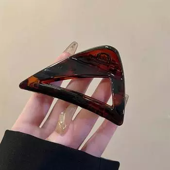 Модные заколки для волос для женщин, акриловые заколки для волос в форме треугольника, осенне-зимние аксессуары для волос, корейские заколки для волос в виде краба, головные уборы