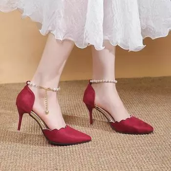 Модные замшевые элегантные женские туфли-лодочки на тонком высоком каблуке с острым носком и цепочкой из бисера, темпераментные вечерние модельные туфли средней полости 35 вино красного