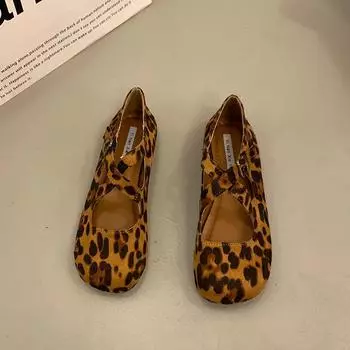 Модные замшевые балетки с леопардовым принтом для женщин, туфли Мэри Джейн 2024 года, новые модные кроссовки с пряжками для отдыха, удобные балетки 35 красный