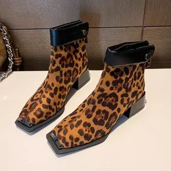 Модные замшевые ботильоны с леопардовым принтом, сексуальные туфли на среднем каблуке с квадратным носком и массивными ботинками, тренд зимы 2025 года, новые готические туфли-лодочки Chelsea Botas Mujer 35 чёрный