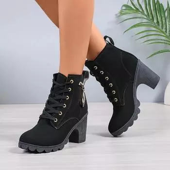 Модные замшевые женские туфли на высоком каблуке Челси Ботинки на толстой подошве с кристаллами Зимняя обувь 2024 года Новые дизайнерские короткие ботинки Туфли-лодочки Брендовые женские Zapatos 35 чёрный