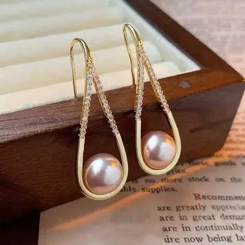 Модные жемчужные серьги