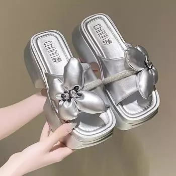 Модные женские блестящие тапочки 7 см, новинка 2024 года, женские сандалии на высоком каблуке, женские пляжные шлепанцы на платформе с кристаллами, массивные шлепанцы для женщин 34 бежевый