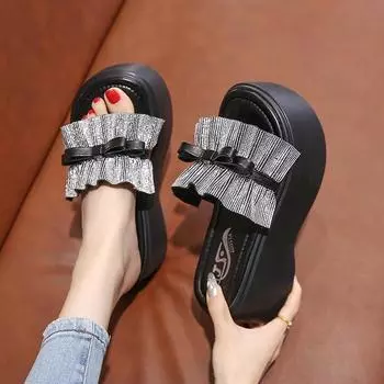 Модные женские блестящие тапочки 8 см, новинка 2024 года, женские сандалии на высоком каблуке, женские пляжные шлепанцы на платформе с кристаллами, массивная женская обувь 34 серебряный