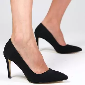 Модные женские черные замшевые туфли на шпильке