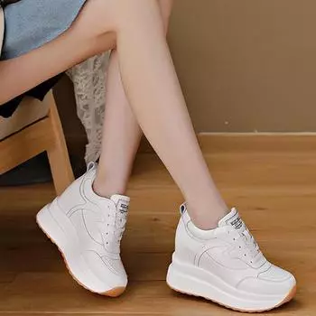 Модные женские дышащие маленькие белые туфли на толстой подошве с внутренней стороны, женская кожаная универсальная повседневная обувь 39 белый