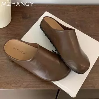 Модные женские кожаные мюли туфли на плоской подошве повседневные осенние тапочки женские 2024 трендовые модные сандалии удобные новые платья женские шлепанцы Zapatos 35 белый