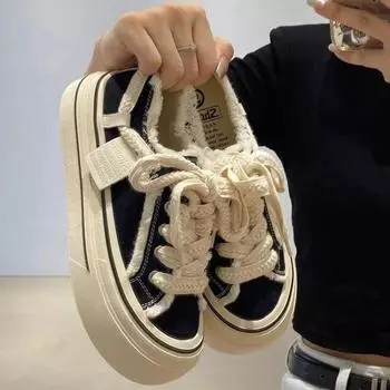 Модные женские кроссовки 35-40 на плоской подошве, стильные дышащие парусиновые туфли с цветочным принтом, 2024, новые осенние универсальные кроссовки для студентов на толстой платформе 35 чёрный