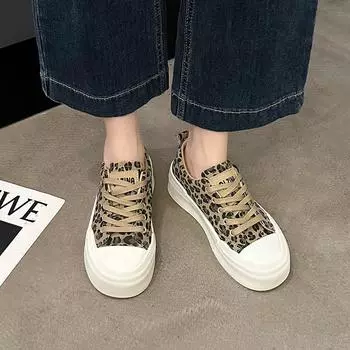 Модные женские кроссовки на толстой подошве с леопардовым принтом, дизайнерские туфли на плоской подошве, повседневная обувь, кроссовки на шнуровке для бега 2024 года, популярные осенние прогулки 35 чёрный