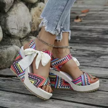 модные женские летние пляжные бохо-босоножки с цветочным принтом на танкетке женские туфли-гладиаторы с ремешком на щиколотке на платформе модные босоножки на высоком каблуке женские 35 синий