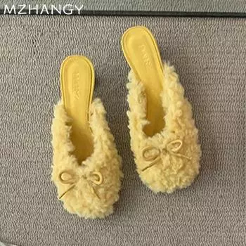 Модные женские меховые хлопковые тапочки зимние туфли на среднем каблуке с бантом женские 2025 трендовые элегантные туфли-лодочки неглубокое платье новые хлопковые туфли шлепанцы 35 белый