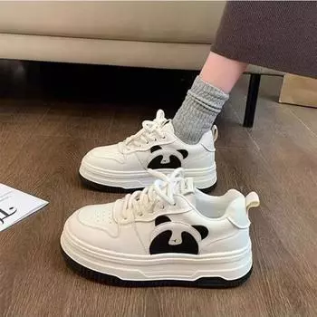 модные женские новые спортивные туфли женские маленькие белые туфли модные удобные кроссовки универсальные летние дышащие повседневные кроссовки 35 чёрный