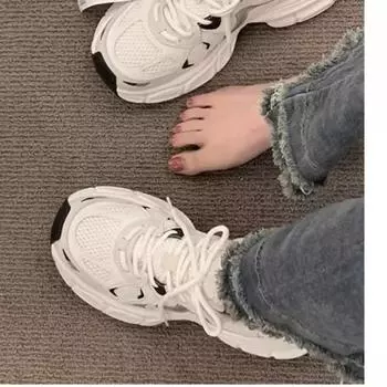 Модные женские роскошные массивные кроссовки с сеткой, дышащие, с увеличенным внутренним слоем, спортивные, беговые, повседневные, женские, для фитнеса, вулканизированные туфли 35 белый