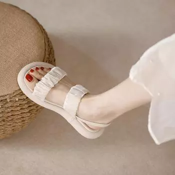 Модные женские сандалии на платформе 35 чёрный